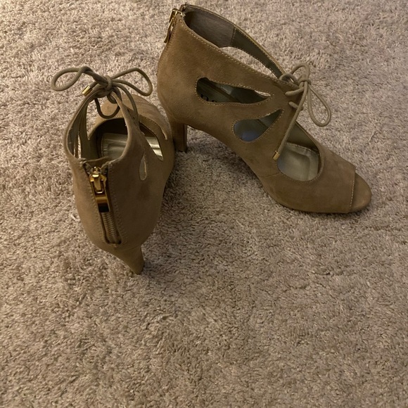 Not going to wear them again - Picture 3 of 3